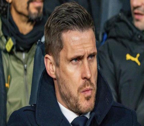 詹姆斯截获,波特传球,快攻得手,pg游戏官网登录入口,PG电子最新官网,pg游戏官网登录入口,pg电子游戏app